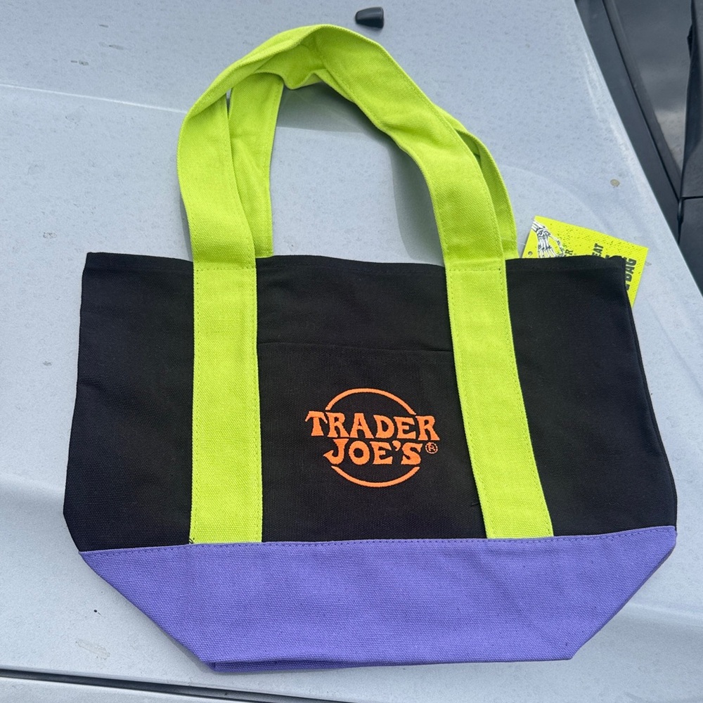 Colorful Tote Bag Collection - Picture 5 of 6